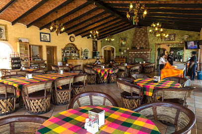 Restaurante Santa Bárbara - C. Gobernador Medina Ascencio 553, Santa Barbara, 47185 Arandas, Jal., Mexico