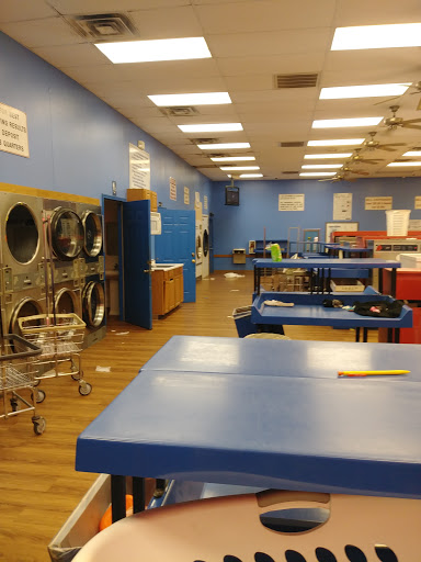 Laundry Service «Conway Coin Laundry», reviews and photos, 1065 Clayton St, Conway, AR 72032, USA