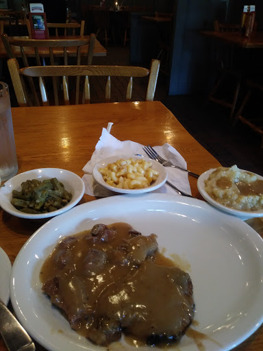 American Restaurant «Cracker Barrel Old Country Store», reviews and photos, 4435 S Laburnum Ave, Richmond, VA 23231, USA