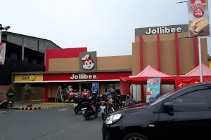 Jollibee image