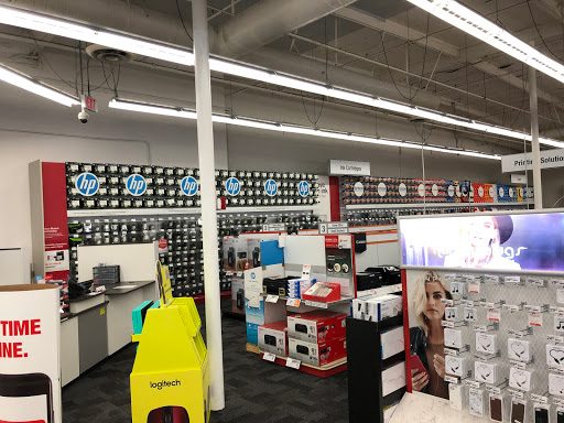 Office Supply Store «Staples», reviews and photos, 6450 Sunset Blvd, Hollywood, CA 90028, USA