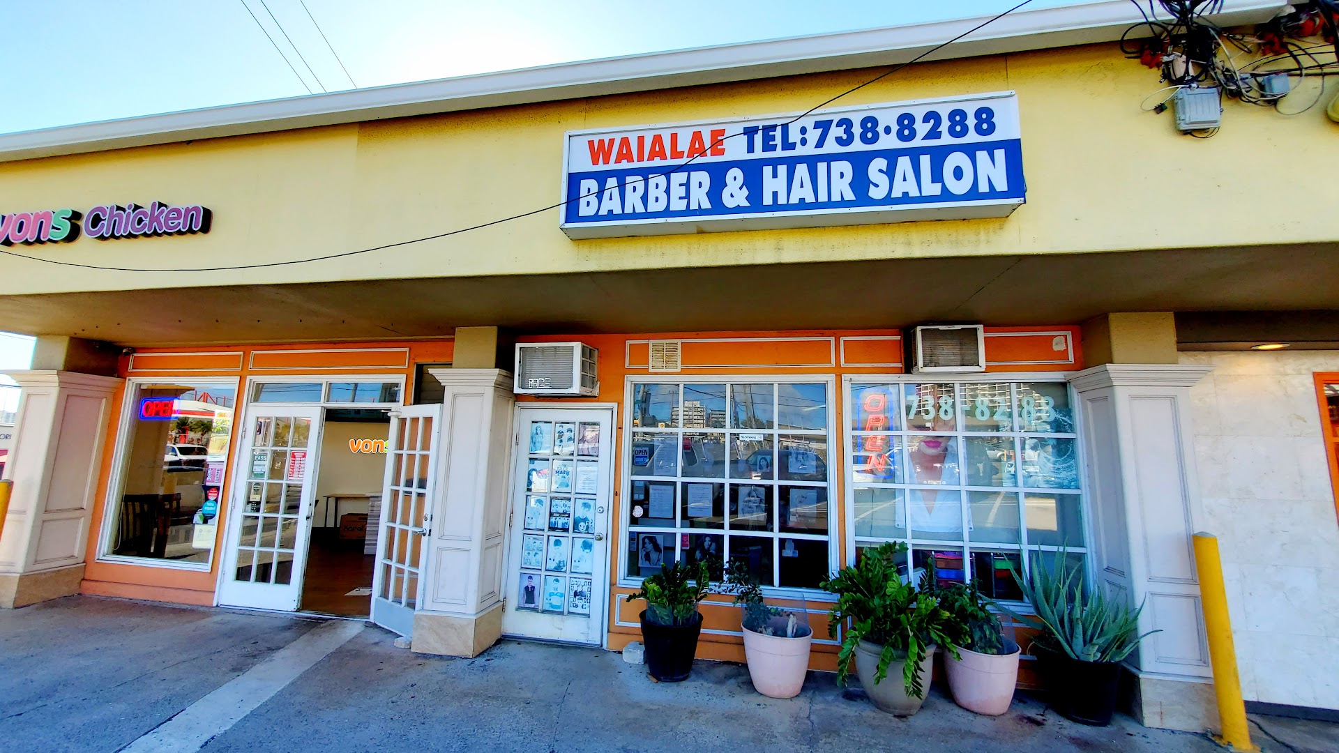 Waialae Barber & Hair Salon
