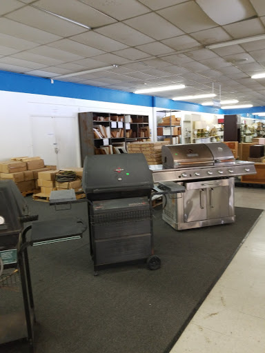 Thrift Store «Pomona Valley Habitat For Humanity ReStore», reviews and photos, 4609 Holt Blvd, Montclair, CA 91763, USA