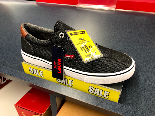 Sporting Goods Store «Big 5 Sporting Goods», reviews and photos, 4901 N Stone Ave #4, Tucson, AZ 85704, USA