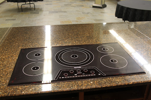 Appliance Store «Albert Lee Appliance - Tukwila», reviews and photos, 404 Strander Blvd, Tukwila, WA 98188, USA