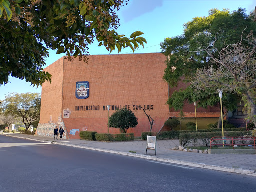 Universidad Nacional de San Luis - UNSL