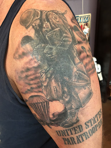 Tattoo Shop «3rd Heart Tattoo LLC», reviews and photos, Main St, Washougal, WA 98671, USA