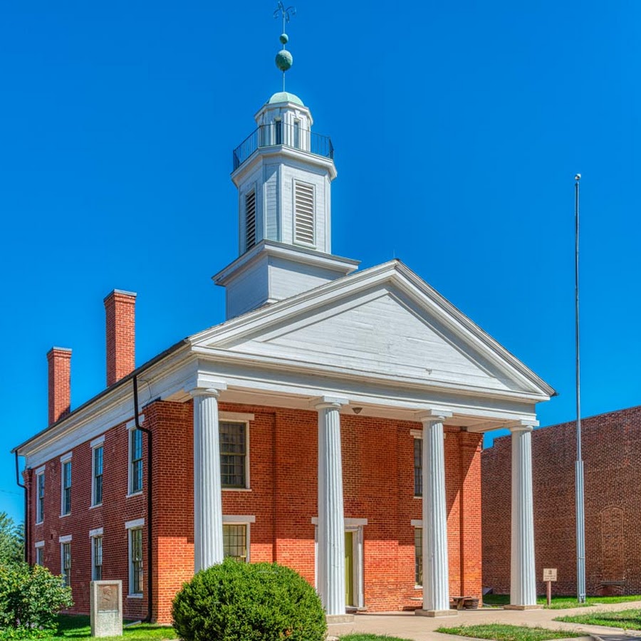Metamora Courthouse State Historic Site