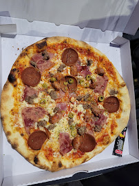 Plats et boissons du Pizzeria La Pizza Du Chef à Roissy-en-France - n°2