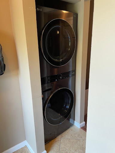 Appliance Store «P.C. Richard & Son», reviews and photos, 2323 Central Park Ave, Yonkers, NY 10710, USA