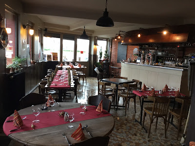 Au Quai Des Brumes à Caen