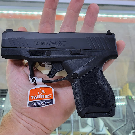 Pawn Shop «4 Corners Pawn and Gun», reviews and photos, 9726 US-192, Clermont, FL 34714, USA