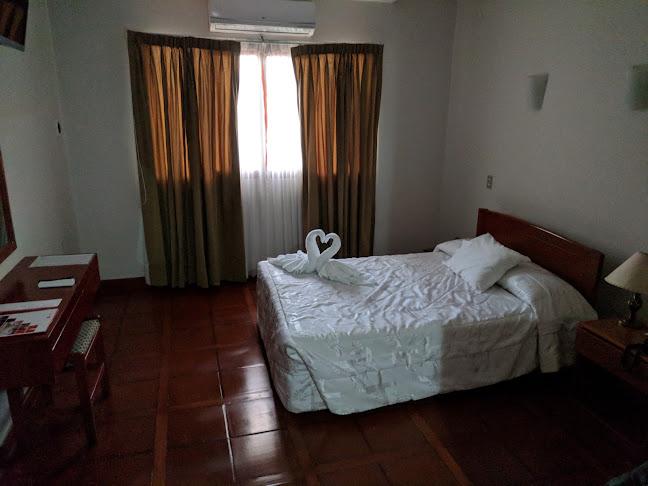 Comentarii opinii despre Hotel Nazca Lines