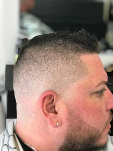 Barber Shop «MVP Barber Shop», reviews and photos, 901-917 NJ-36, Union Beach, NJ 07735, USA