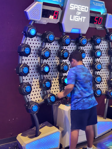 Restaurant «Main Event Entertainment», reviews and photos, 9375 Dallas Pkwy, Frisco, TX 75033, USA