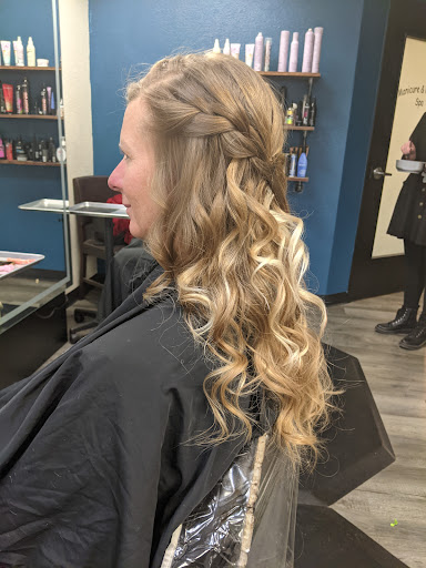 Hair Care «Hair Design Team Inc», reviews and photos, 734 S Perry St # C, Castle Rock, CO 80104, USA