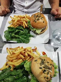 Frite du Restaurant de hamburgers A 2 Pas du Marché à La Rochelle - n°15