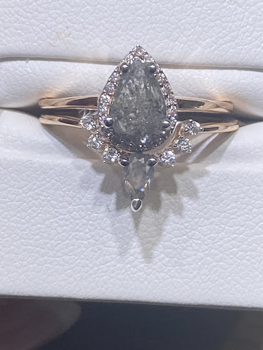 Jewelry Store «Beasley Jewelry Inc», reviews and photos, 1741 E 9 Mile Rd, Pensacola, FL 32514, USA