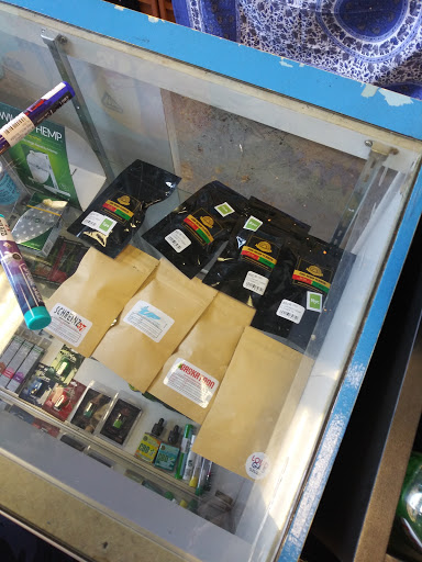 Tobacco Shop «Whatever Shop», reviews and photos, 2027 Madison Ave, Memphis, TN 38104, USA