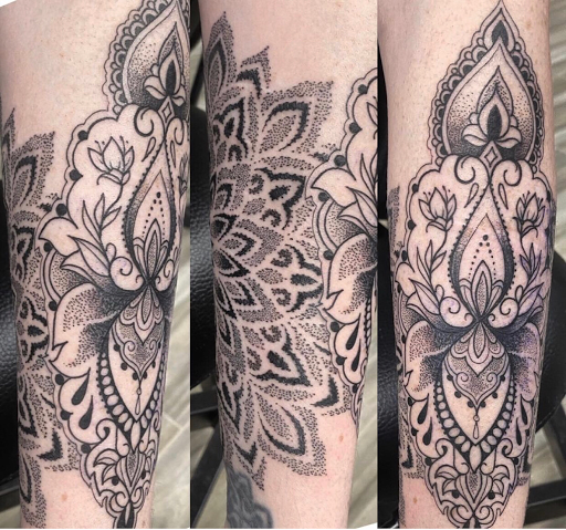 Tattoo Shop «OLD TOWN INK», reviews and photos, 7154 E 2nd St, Scottsdale, AZ 85251, USA