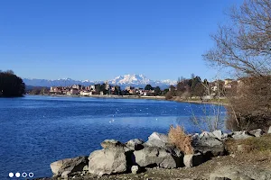 Passeggiata lungo il Ticino image