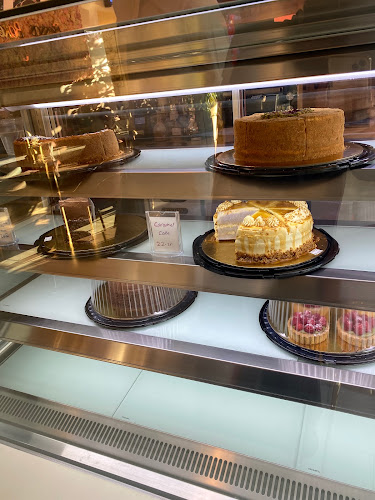 Opinii despre Besso’s bakery &Cafe în جدة - مقهى