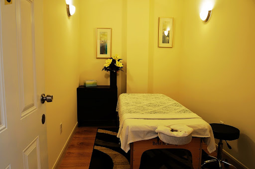 Foot massage parlor Concord