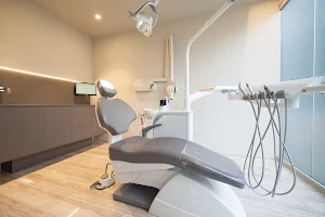 Clínica Dental OCLINIC Dr. Josep Vila - OLOT image