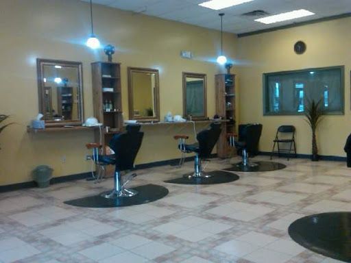 Beauty Salon «Mahrose Salon», reviews and photos, 1527 Ellinwood Ave, Des Plaines, IL 60016, USA
