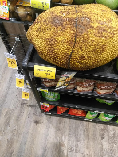 Grocery Store «Safeway», reviews and photos, 200 S 3rd St, Renton, WA 98057, USA