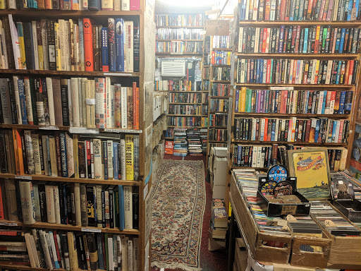 Comic Book Store «Hole In The Wall Books», reviews and photos, 905 W Broad St, Falls Church, VA 22046, USA