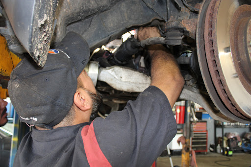 Auto Repair Shop «Velasquez Complete Auto Care», reviews and photos, 125 S Green Bay Rd, Waukegan, IL 60085, USA