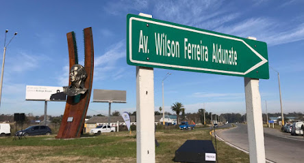 Monumento a Wilson Ferreira Aldunate