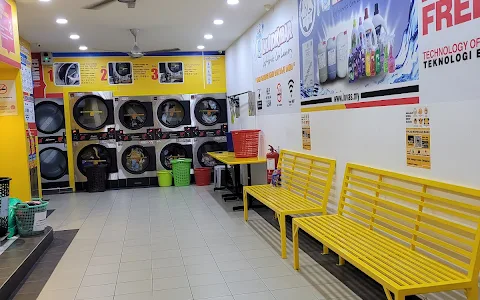 LaundryBar Pusat Dagangan Sendayan image