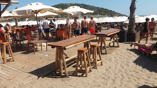 Nuevo Loca Beach Bar