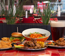 Las Alitas Plaza Strada photo