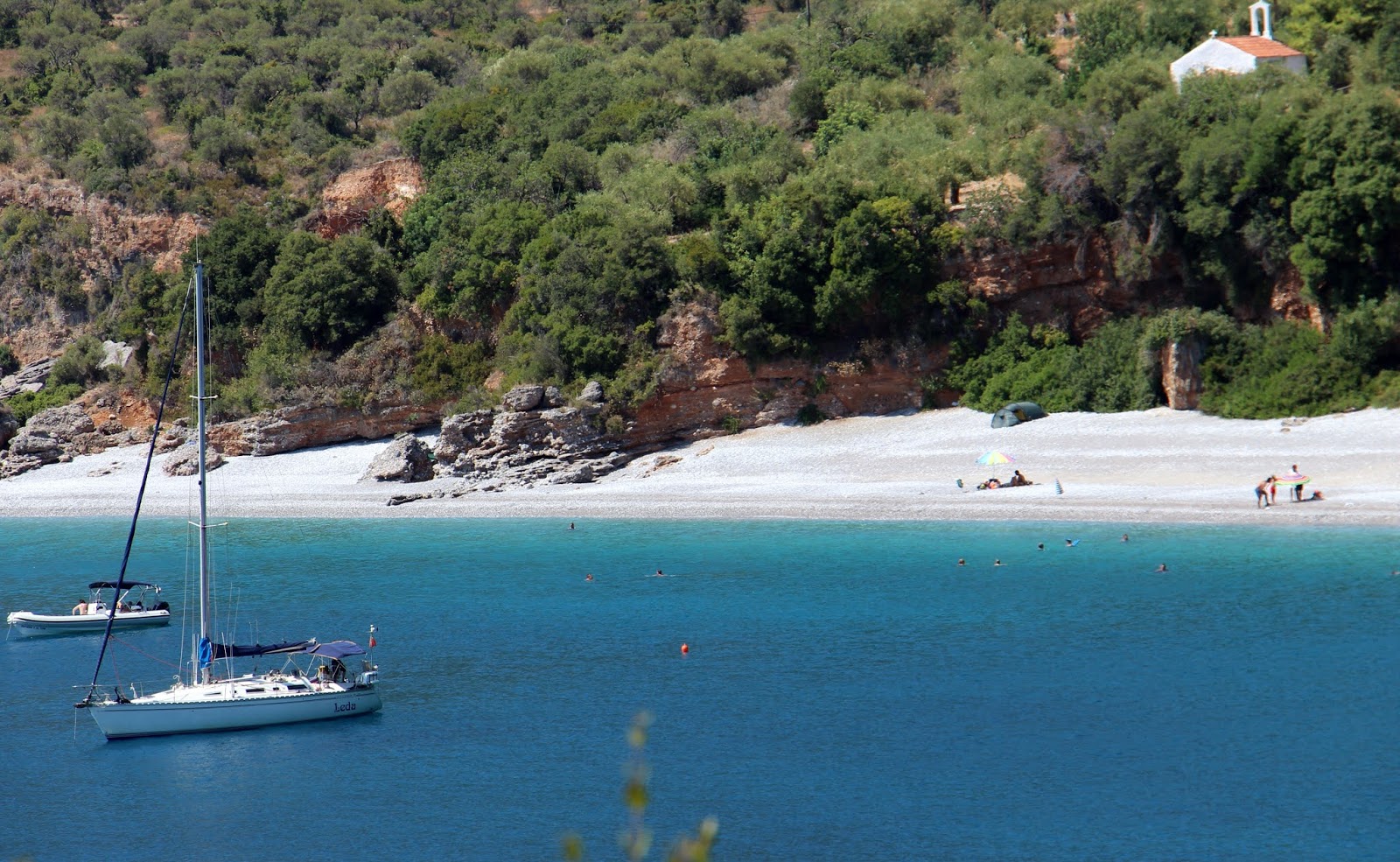 Fotografija Agia Kyriaki beach divje območje