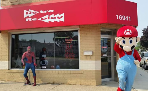Retro Replay, 16941 E 9 Mile Rd, Eastpointe, MI 48021, USA, 