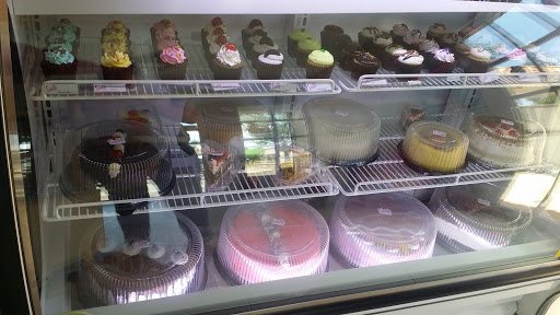 Savor Pastelería Creativa y Bocadillos en Sahagun City