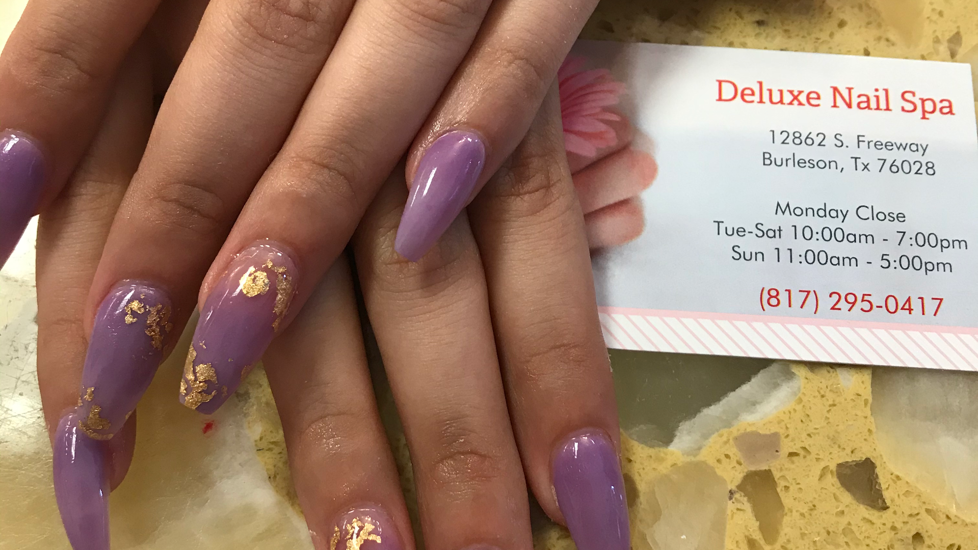 Deluxe Nails Spa