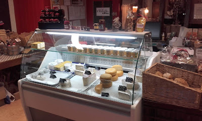Le Comptoir à Saint-Priest-Ligoure