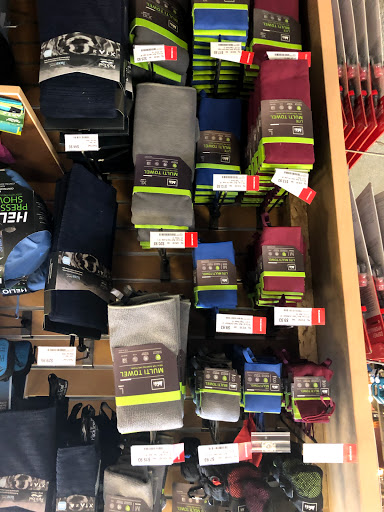 Camping Store «REI», reviews and photos, 970 W Eisenhower Pkwy, Ann Arbor, MI 48103, USA