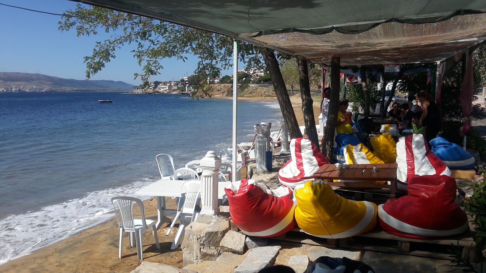 Foto von Tatlisu beach mit viele geräumige buchten