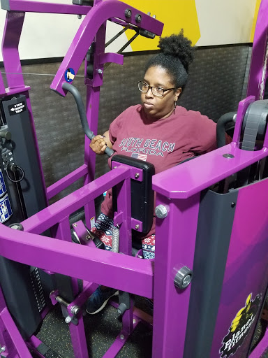 Gym «Planet Fitness», reviews and photos, 301 Oyster Point Rd, Newport News, VA 23602, USA