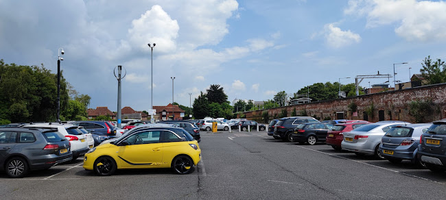 Reviews of Britannia Car Park in Colchester - Parking garage