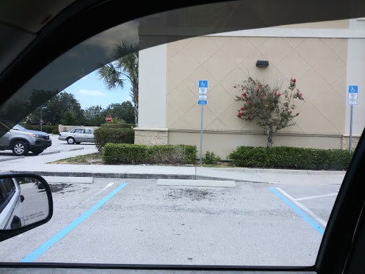 Dollar Store «FAMILY DOLLAR», reviews and photos, 577 SW Prima Vista Blvd, Port St Lucie, FL 34983, USA