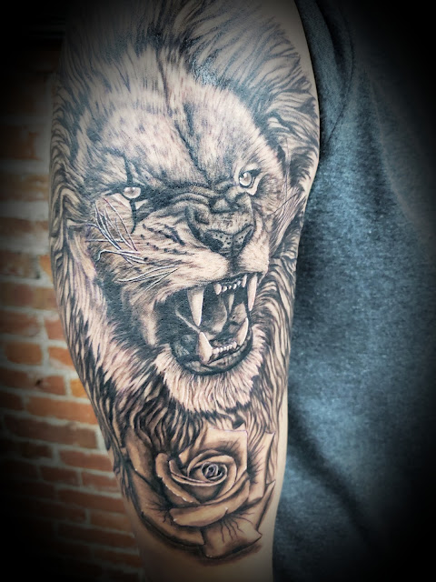 Ivy Tattoo Studio