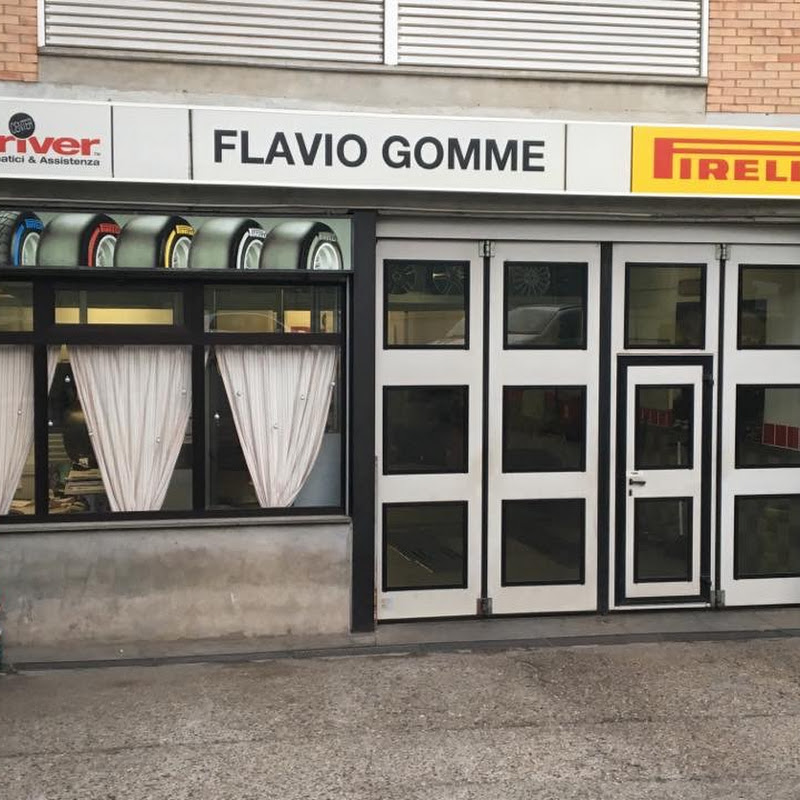 Flavio Gomme S.R.L - Driver Center Pirelli