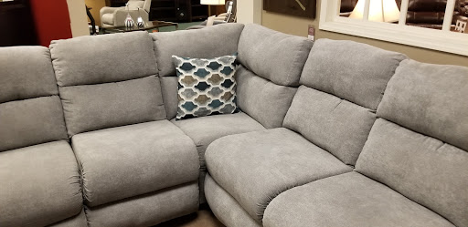 Furniture Store «Raymour & Flanigan Furniture and Mattress Store», reviews and photos, 756 Vassar Rd, Poughkeepsie, NY 12603, USA