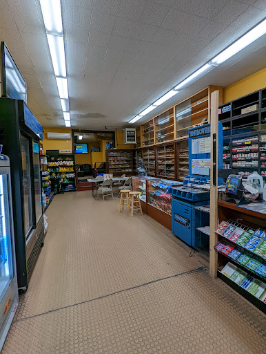 Tobacco Shop «Union Square Smoke Shop», reviews and photos, 54 Union Sq # A, Somerville, MA 02143, USA